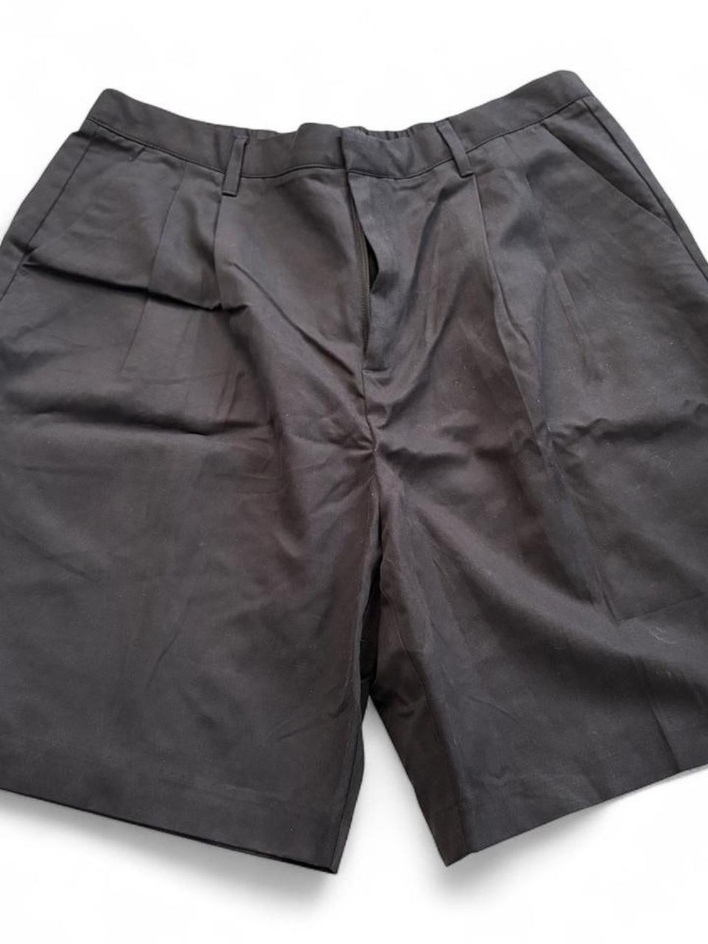 Women’s Madewell Black Pleated Dress Shorts
